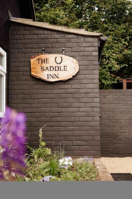 The Saddle Inn, Snetterton Circuit NWI Zewnętrze zdjęcie